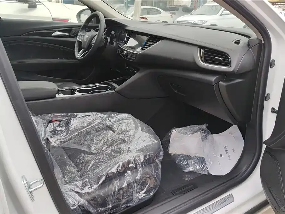 Buick Regal — фото 4
