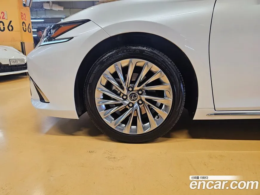 Lexus ES 2026 из KR, фото 9