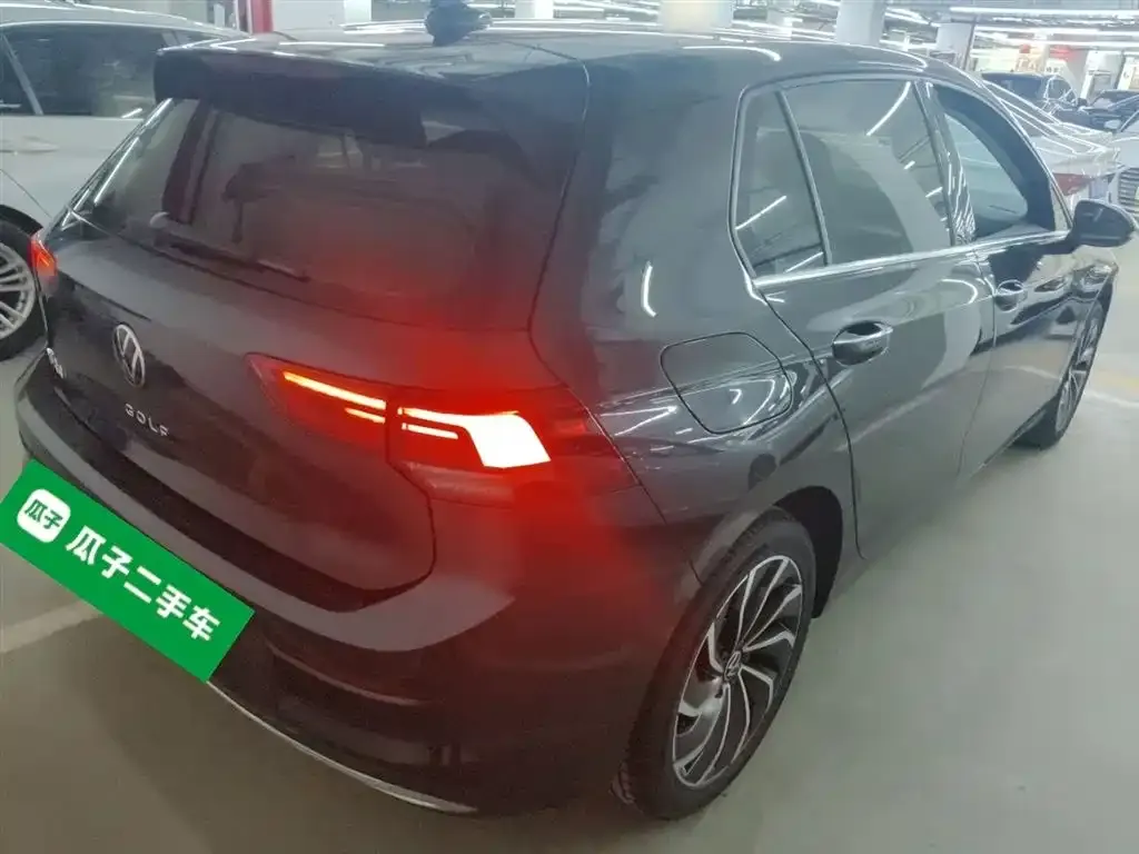 Volkswagen Golf 2023 из CN, фото 4