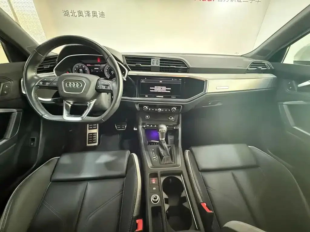 Audi Q3 2024 из CN, фото 8