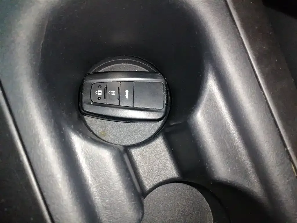 Toyota Levin 2023 из CN, фото 8