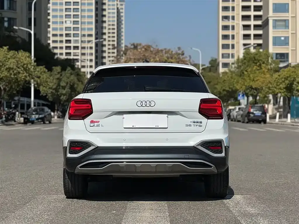 Audi Q2L 2022 из CN, фото 5