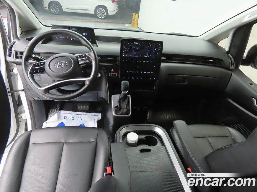 Hyundai Staria — фото 10