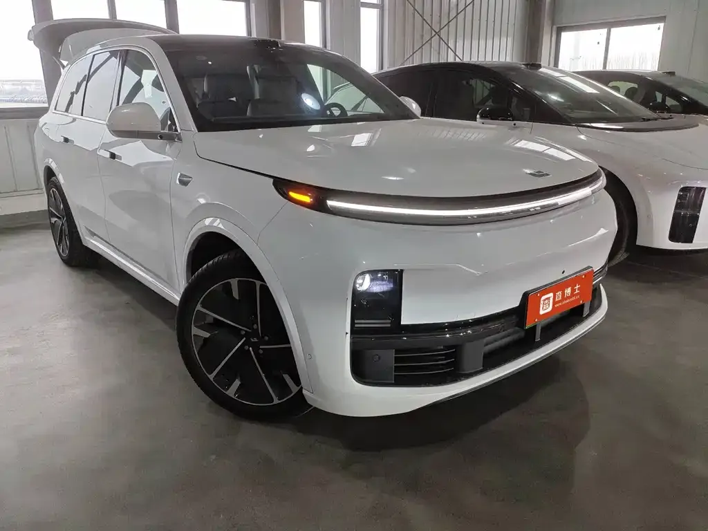 Li Auto L8 2025 из CN, фото 4