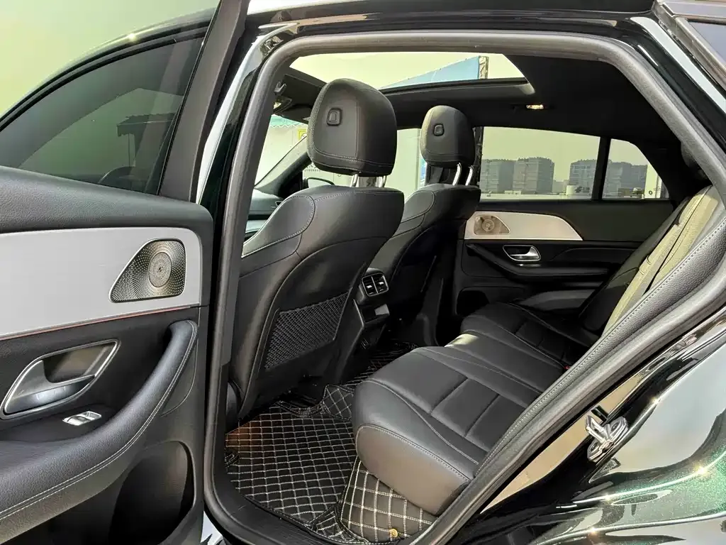 Mercedes-Benz GLE Coupe 2023 из CN, фото 3