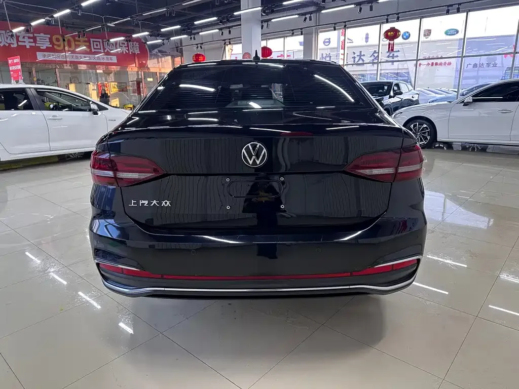 Volkswagen Lavida 2022 из CN, фото 9