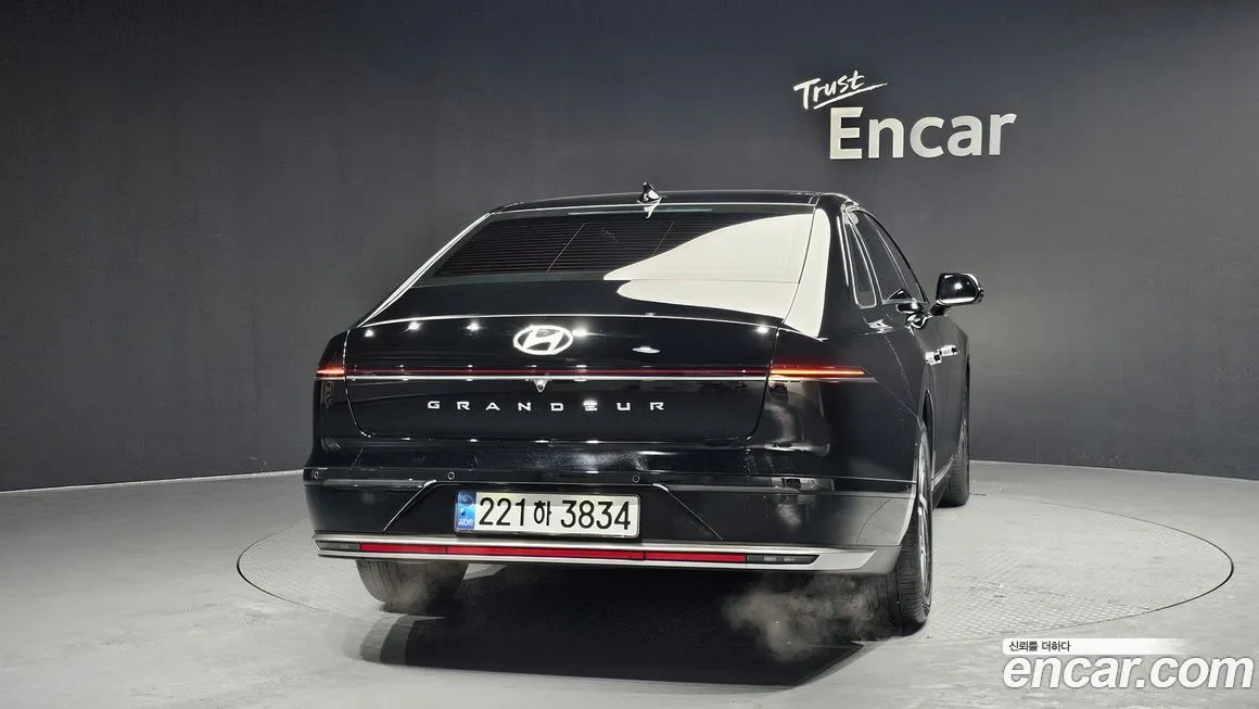 Hyundai Grandeur 2023 из KR, фото 4