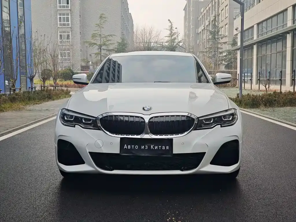 BMW 3 Series 2022 из CN, фото 10