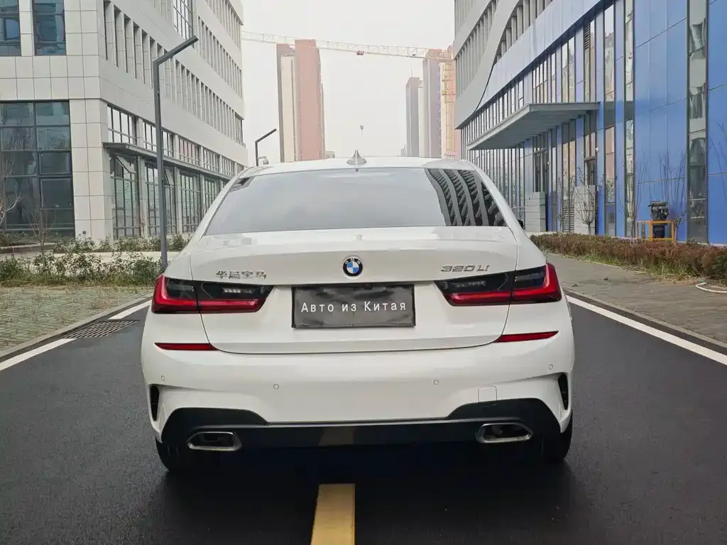 BMW 3 Series 2022 из CN, фото 7