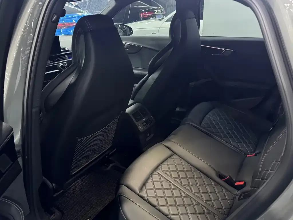 Audi S4 2022 из CN, фото 7