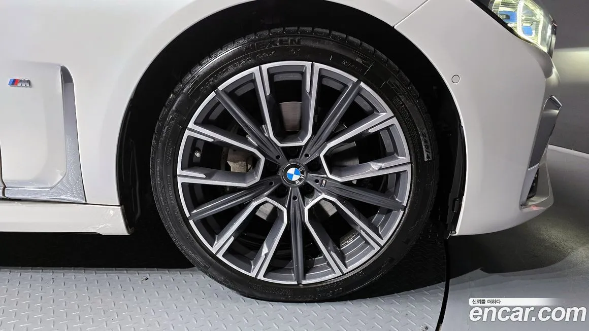 BMW 7-Series 2021 из KR, фото 3