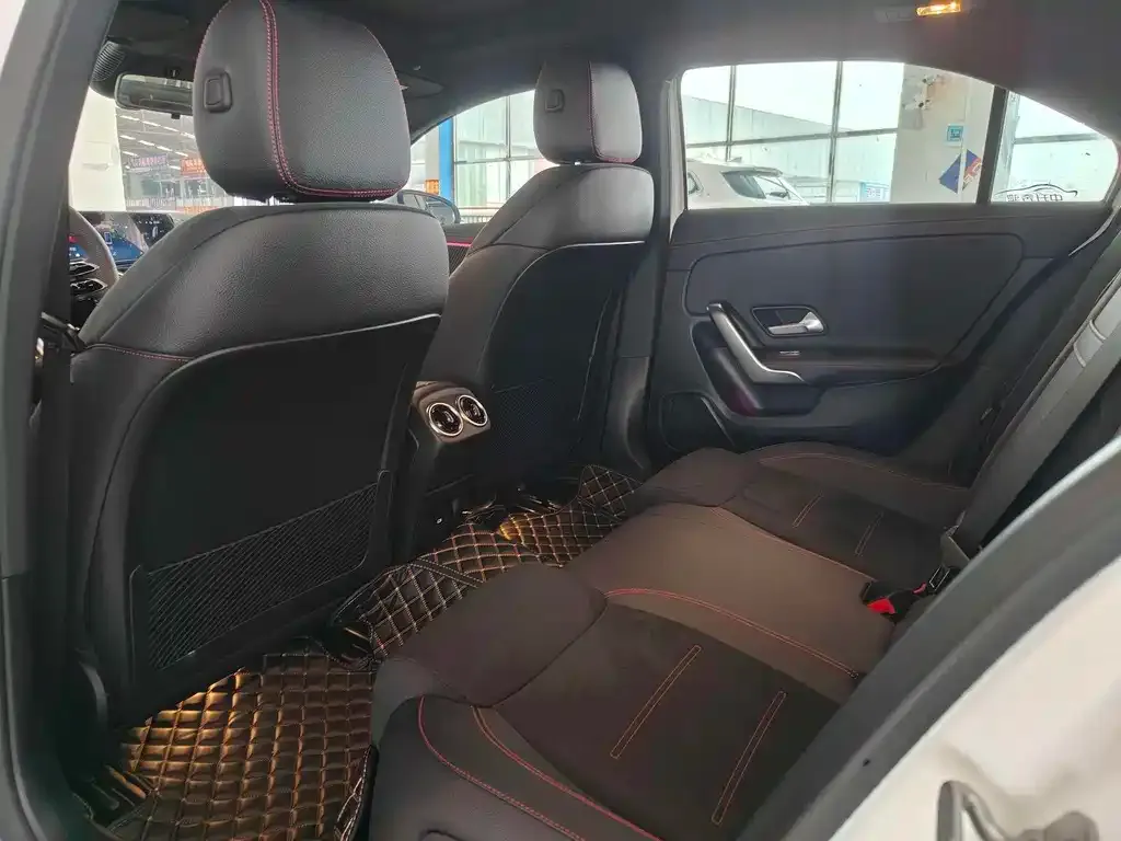 Mercedes-Benz A-Class 2024 из CN, фото 10
