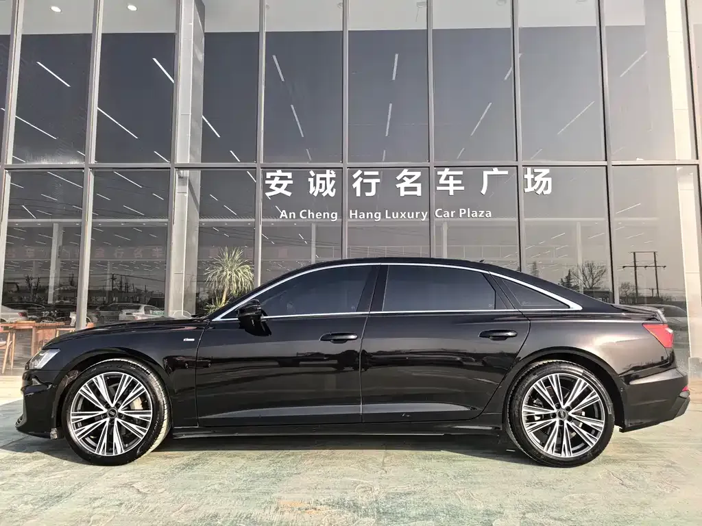 Audi A6L 2022 из CN, фото 3