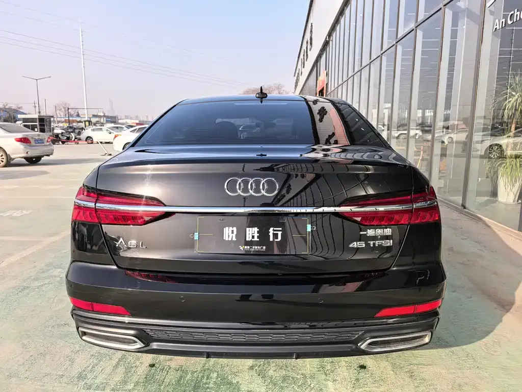 Audi A6L 2022 из CN, фото 9