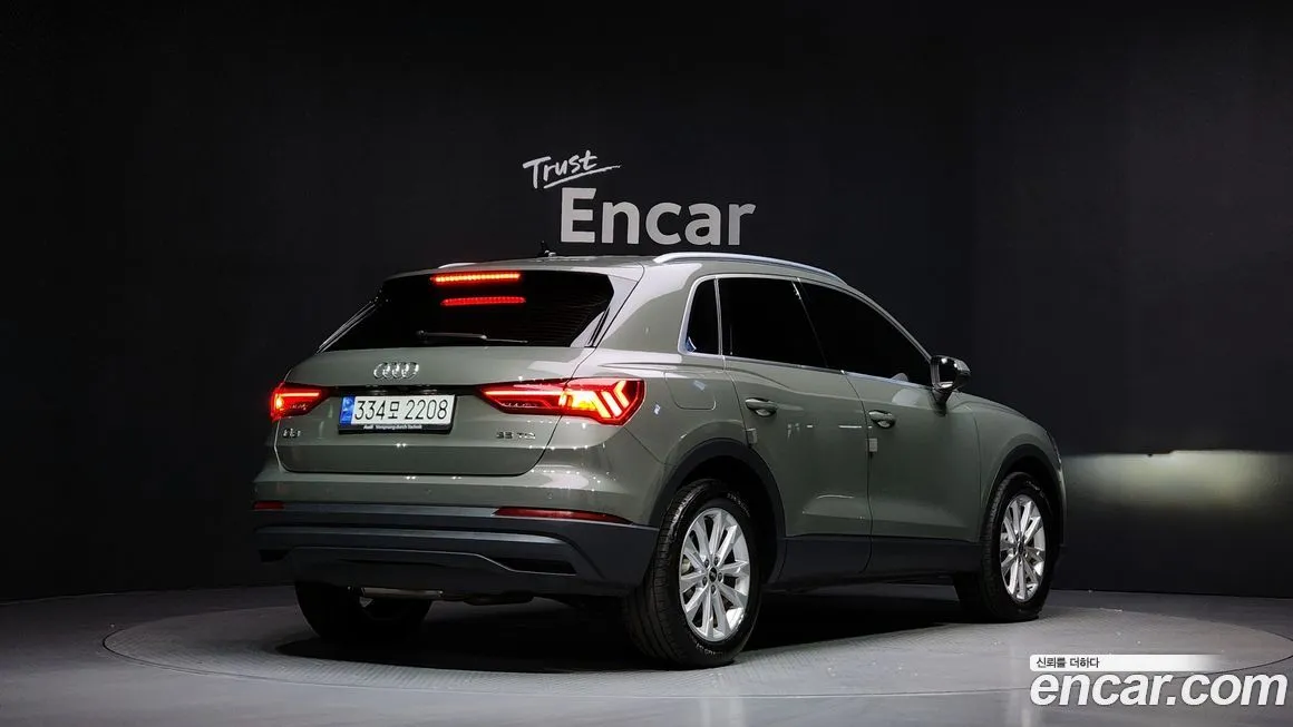 Audi Q3 2023 из KR, фото 2