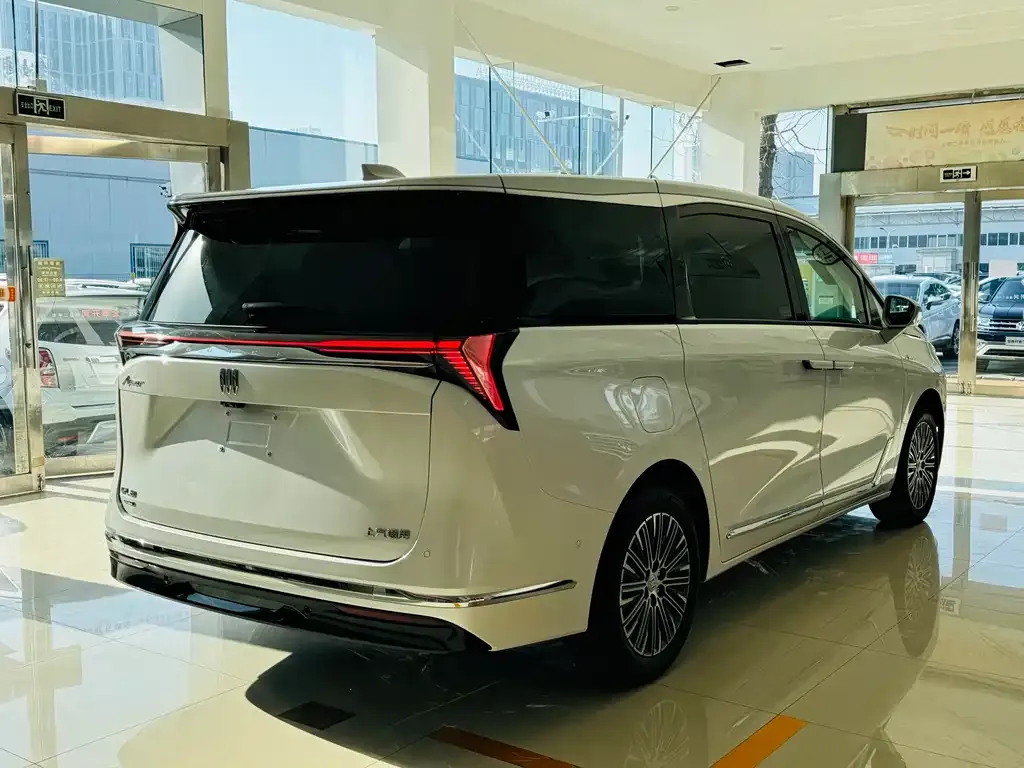 Buick GL8 Hybrid 2026 из CN, фото 4