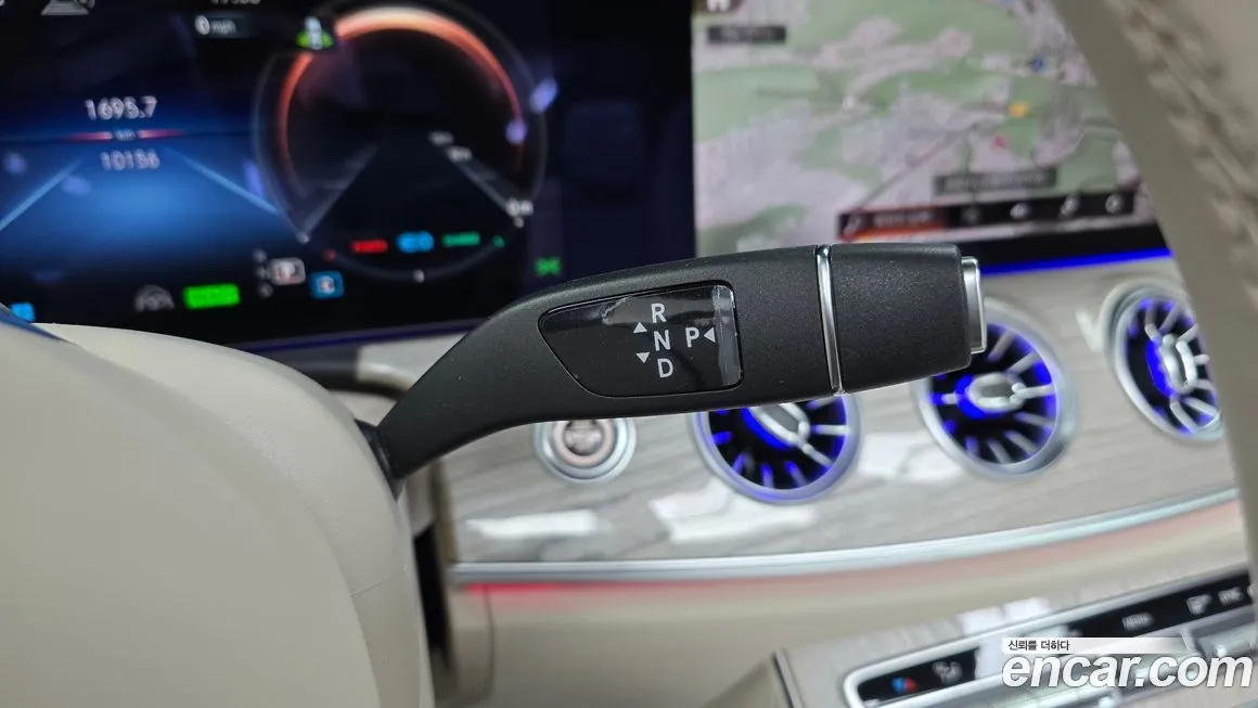 Mercedes-Benz E-Class 2023 из KR, фото 10