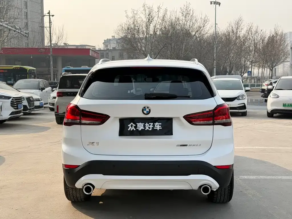 BMW X1 2021 из CN, фото 7