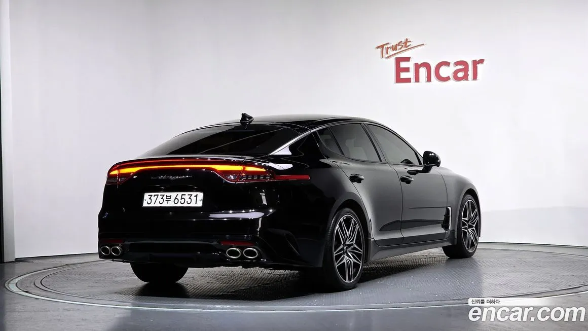 Kia Stinger 2021 из KR, фото 2