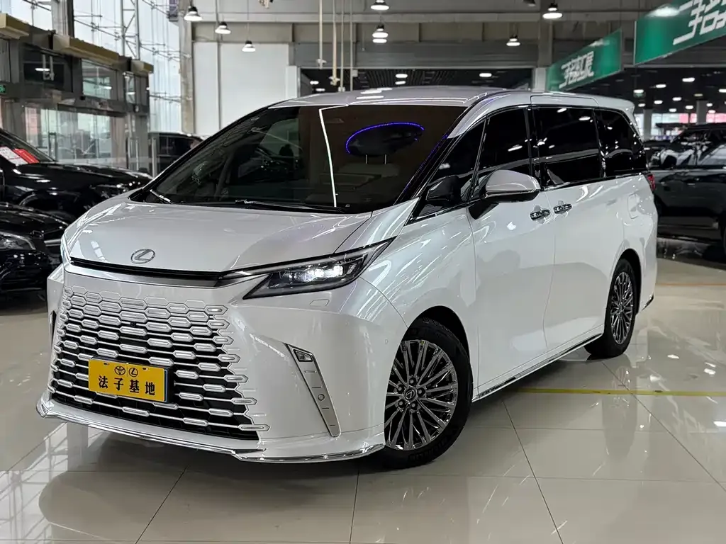 Lexus LM 2025 из CN, фото 1
