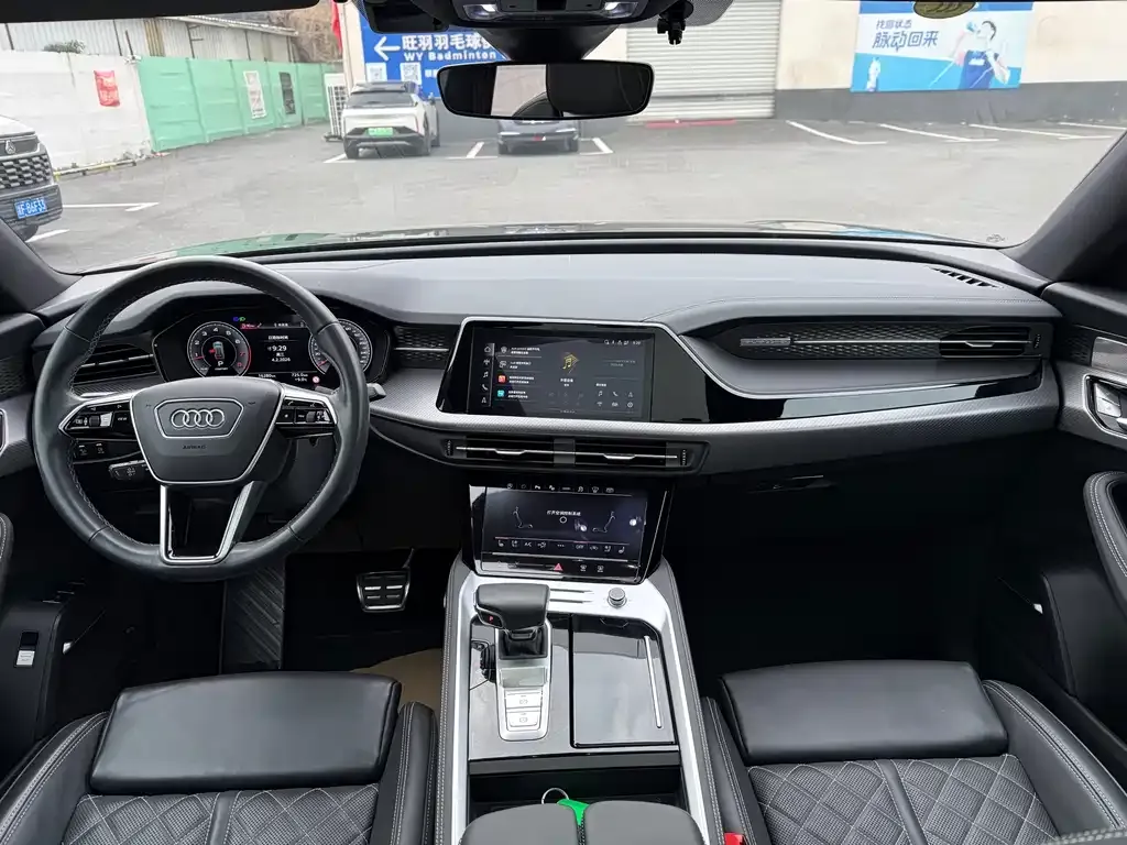 Audi Q6 2024 из CN, фото 10