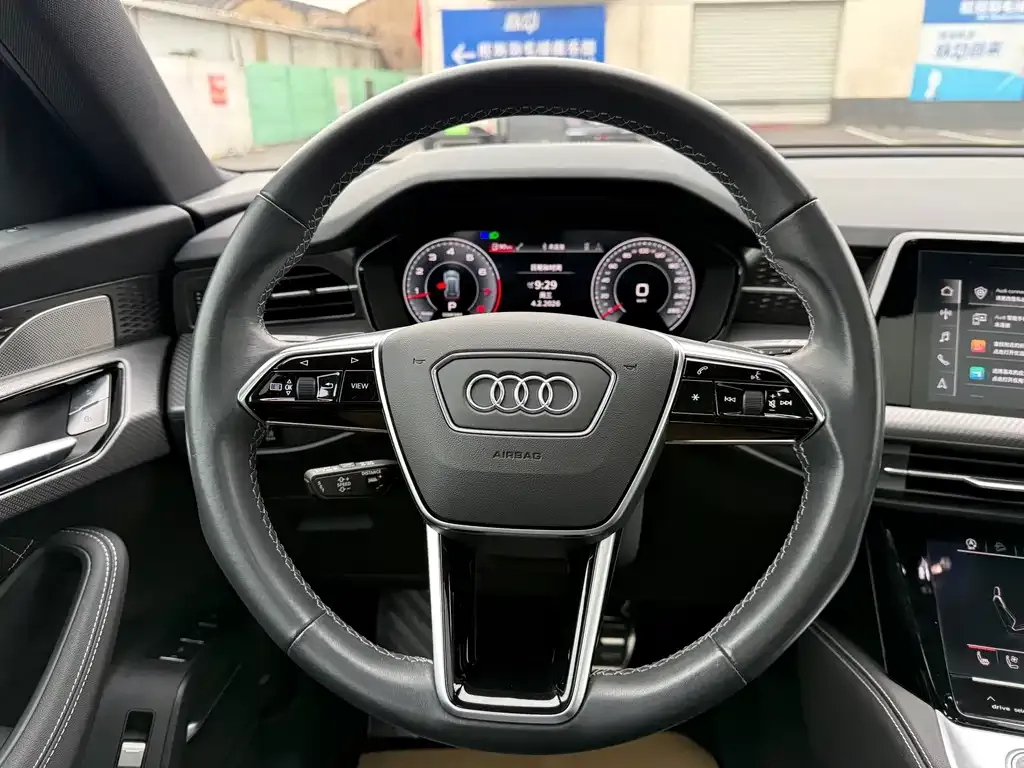 Audi Q6 2024 из CN, фото 3