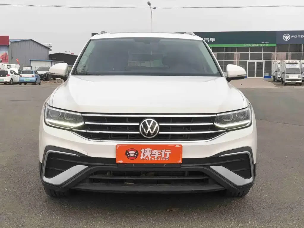Volkswagen Tiguan L 2023 из CN, фото 4