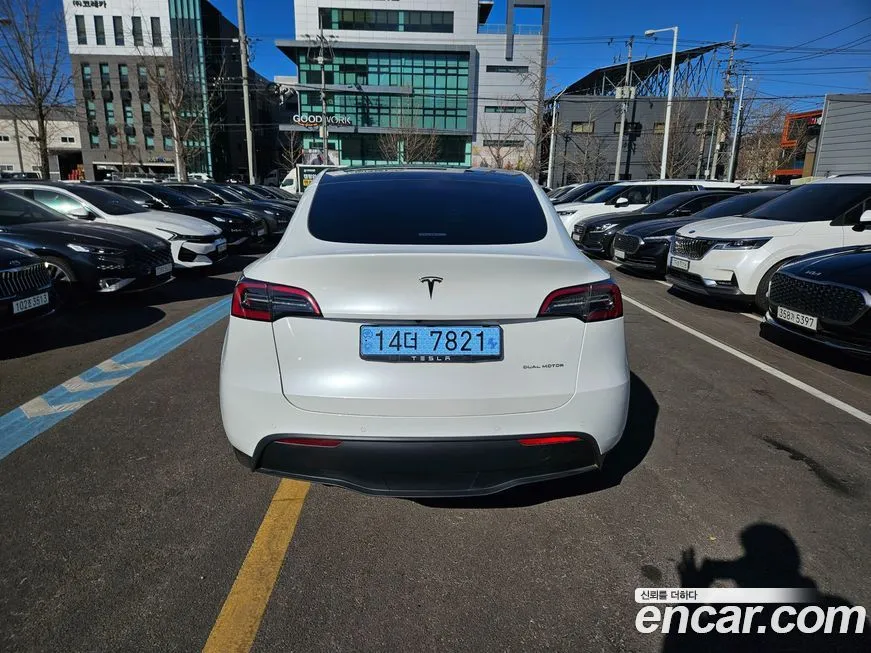 Tesla Model Y 2022 из KR, фото 10