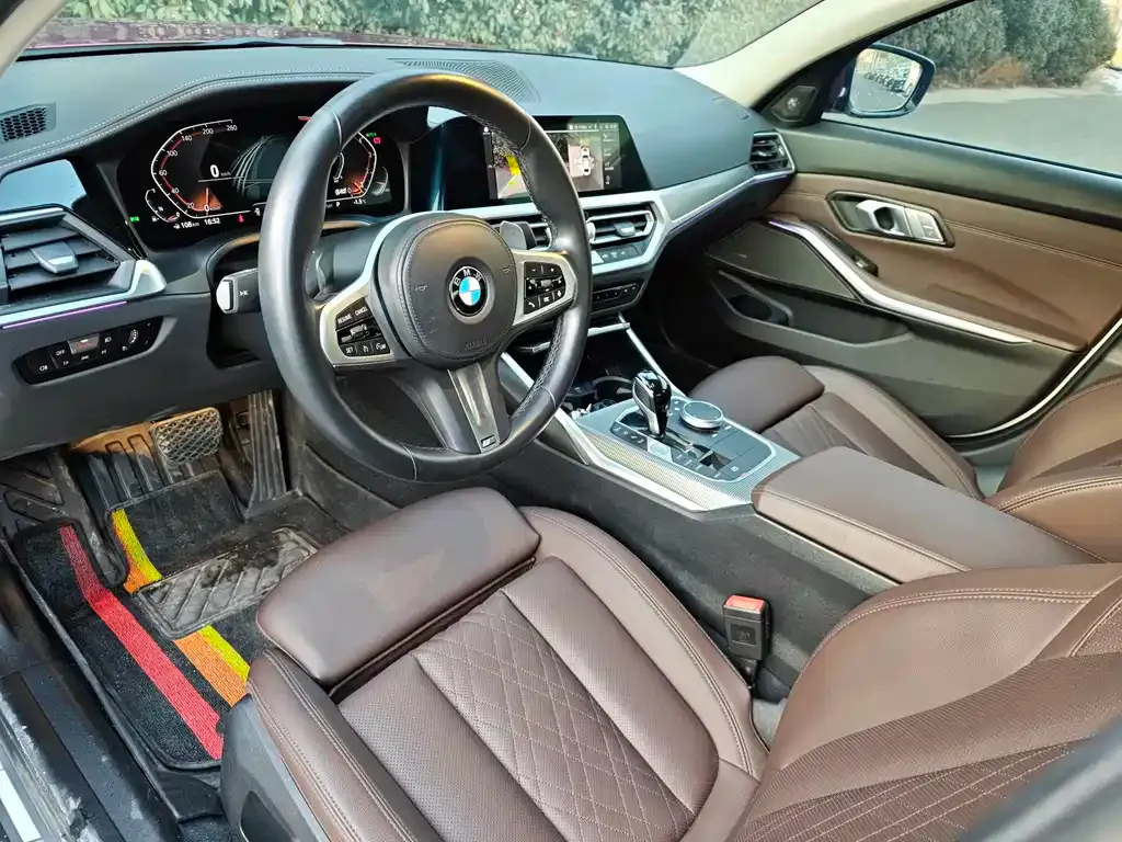 BMW 3 Series 2022 из CN, фото 6