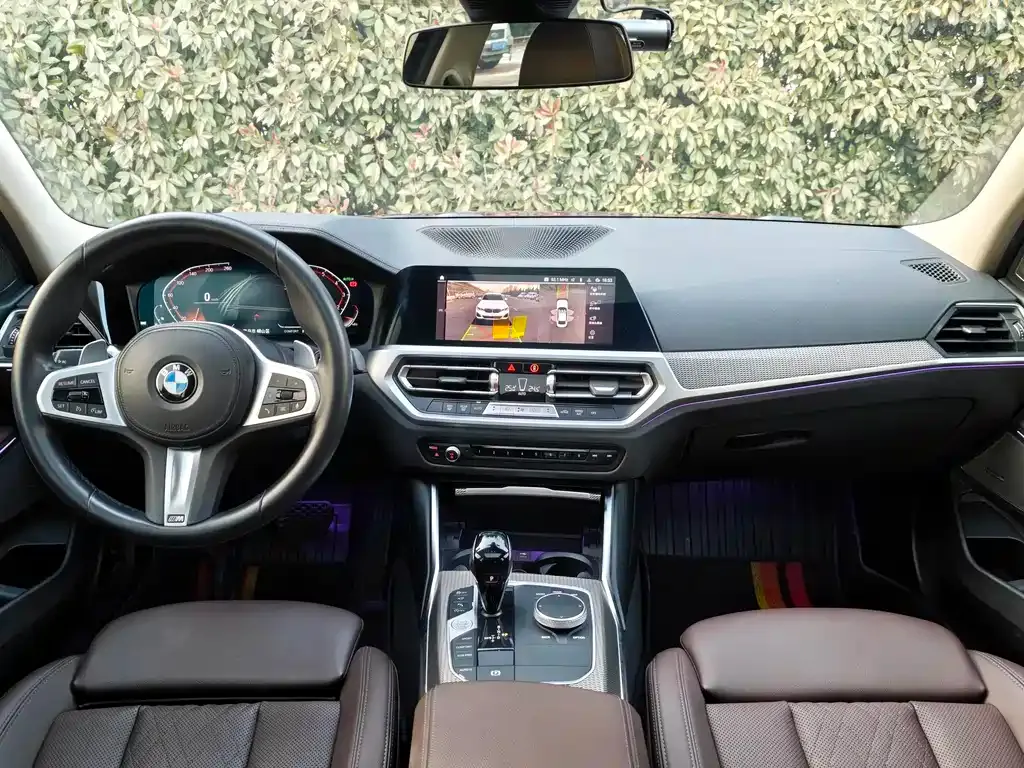 BMW 3 Series 2022 из CN, фото 2