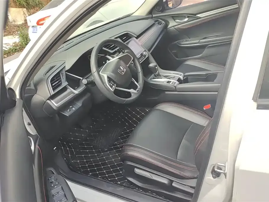 Honda Civic 2021 из CN, фото 4