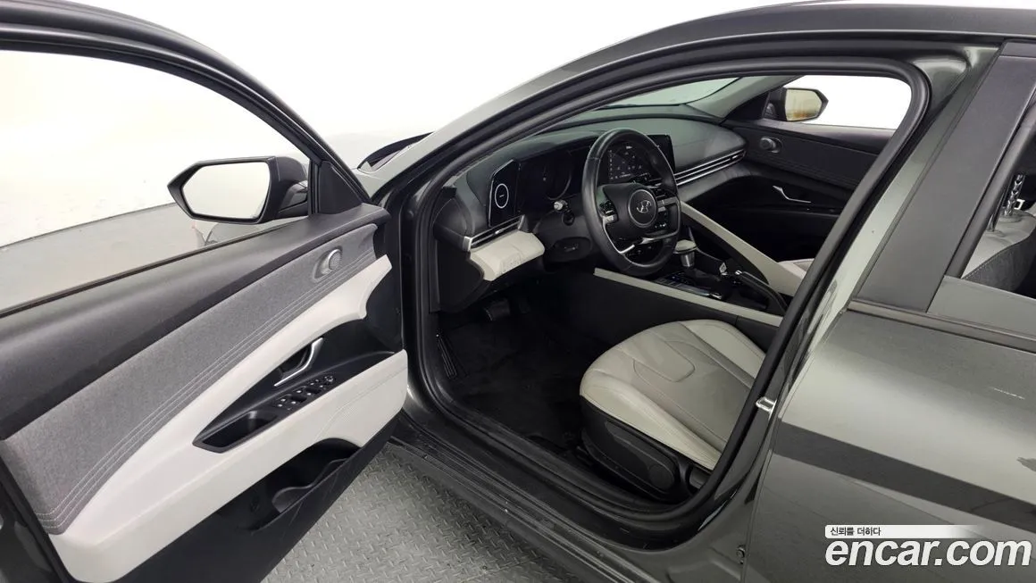 Hyundai AVANTE 2022 из KR, фото 4