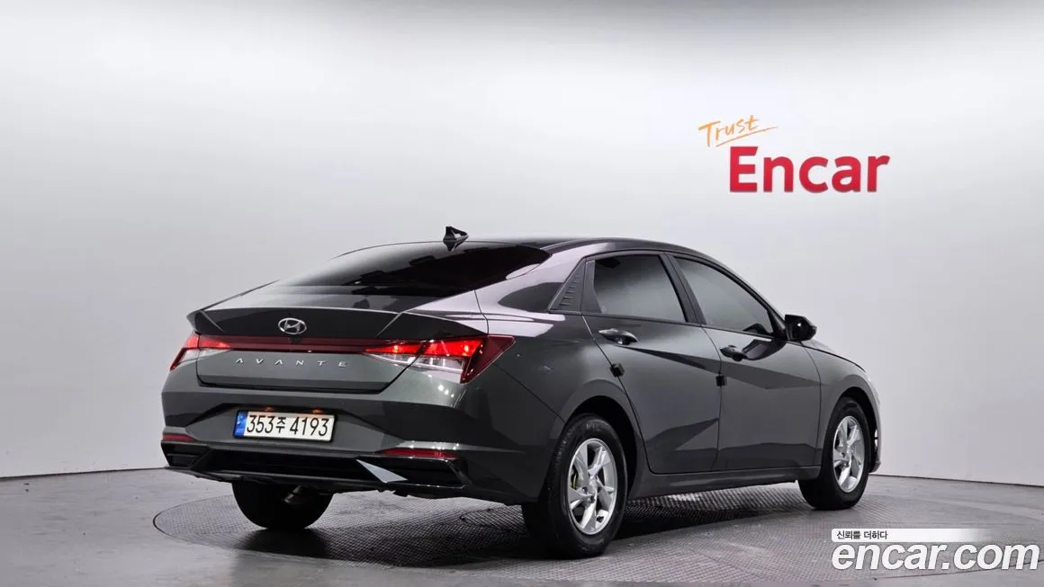 Hyundai AVANTE 2022 из KR, фото 3