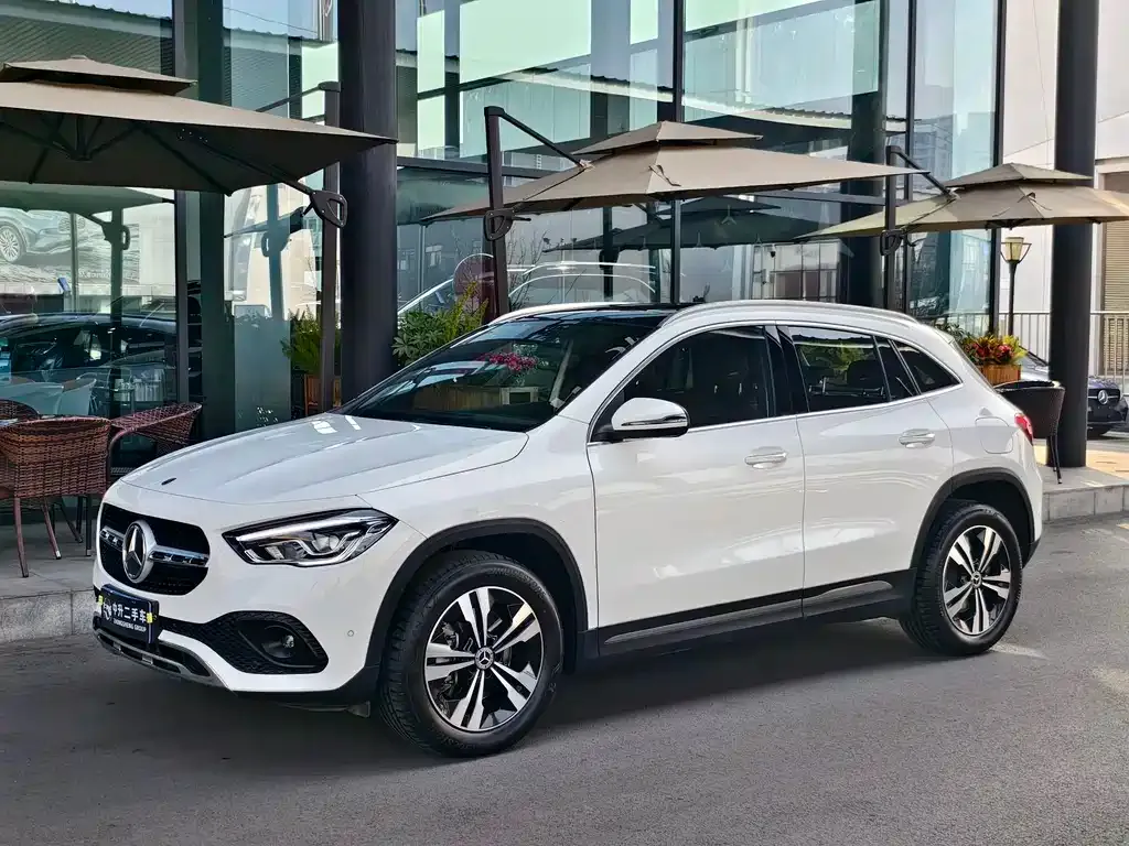 Mercedes-Benz GLA 2023 из CN, фото 1