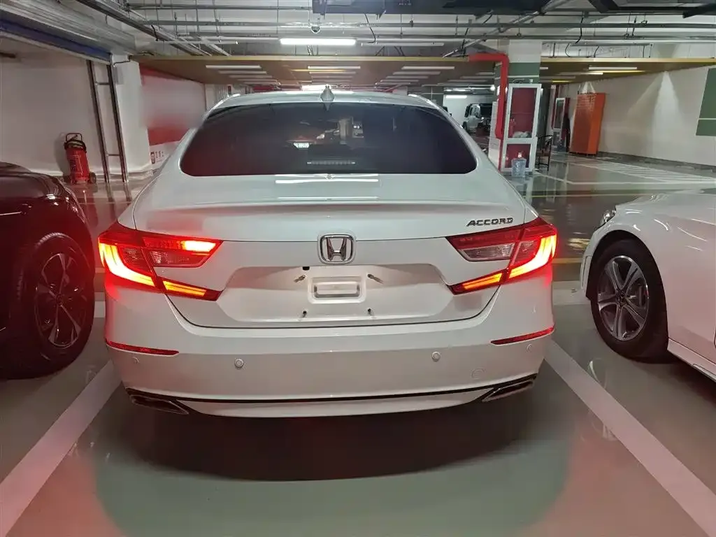 Honda Accord 2021 из CN, фото 8