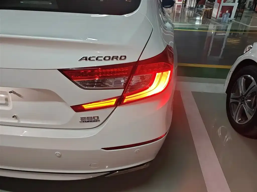 Honda Accord 2021 из CN, фото 10