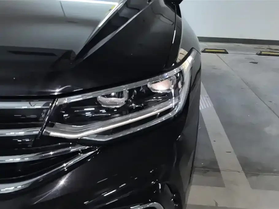 Volkswagen Tiguan L 2023 из CN, фото 2