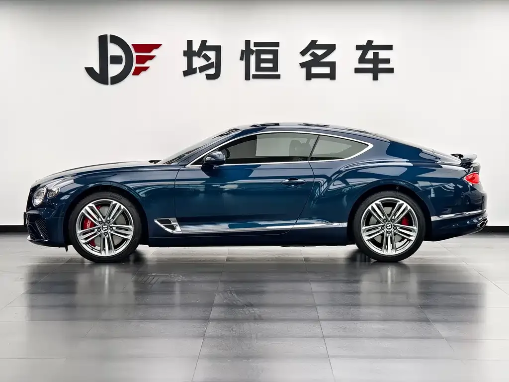 Bentley Continental 2023 из CN, фото 6