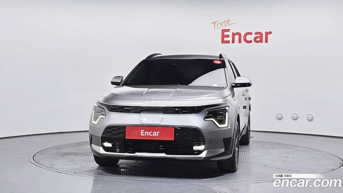 Kia Niro 2024 из KR, фото 2