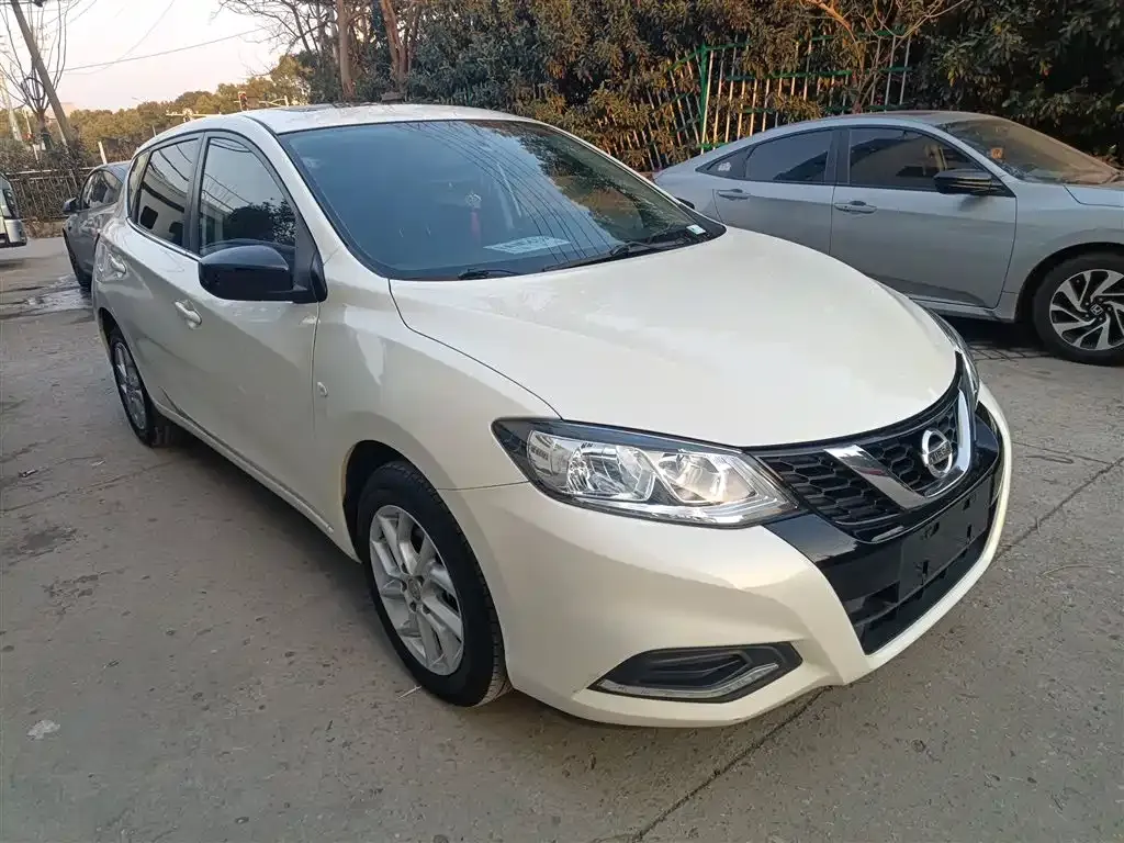 Nissan Tiida 2024 из CN, фото 2