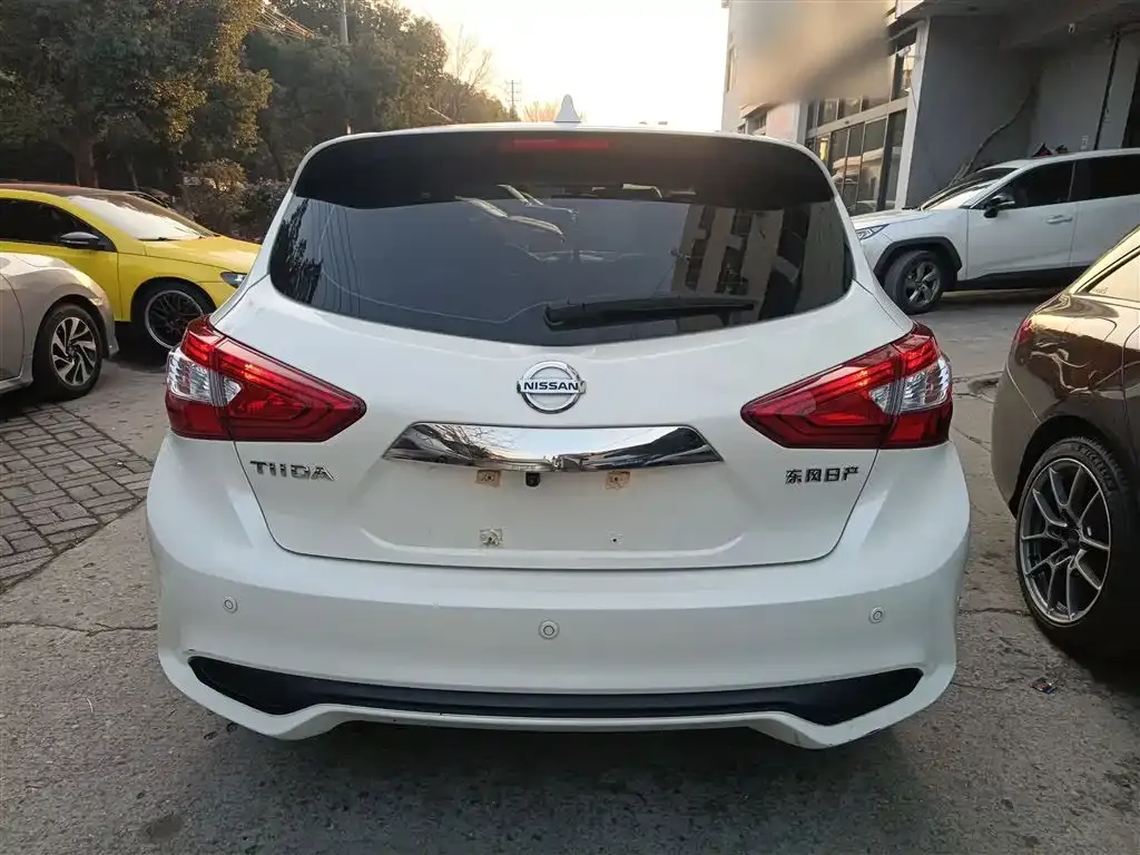 Nissan Tiida 2024 из CN, фото 6