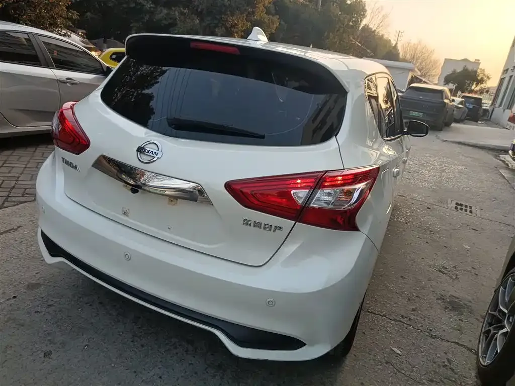 Nissan Tiida 2024 из CN, фото 3