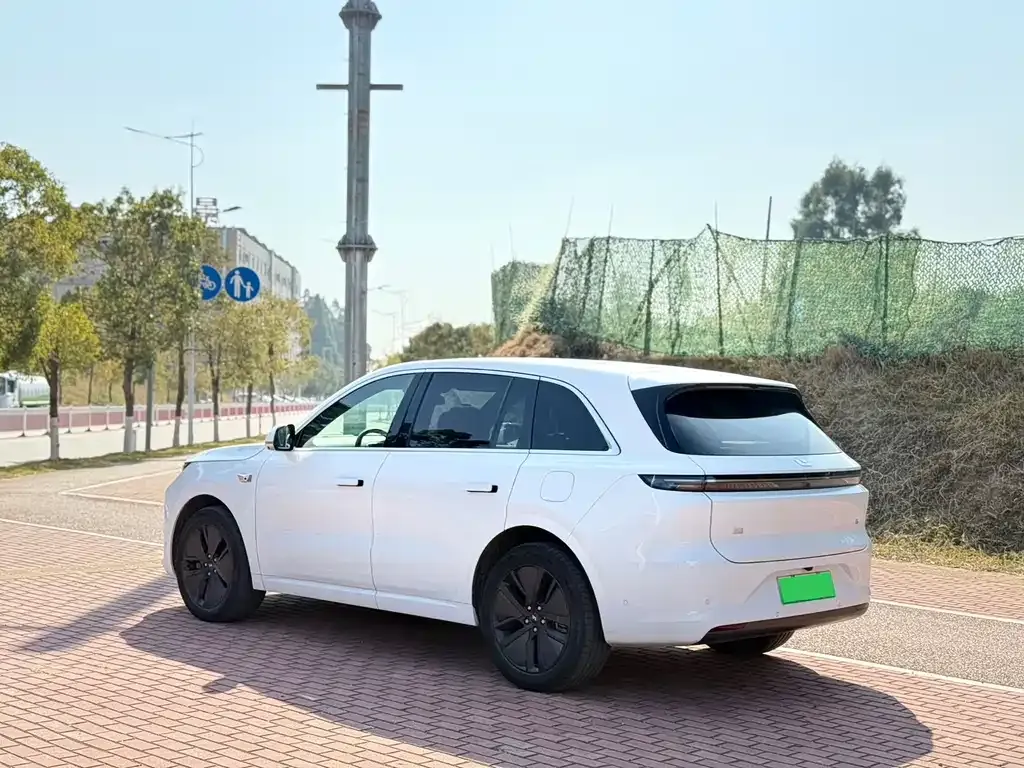 Li Auto L6 2024 из CN, фото 7