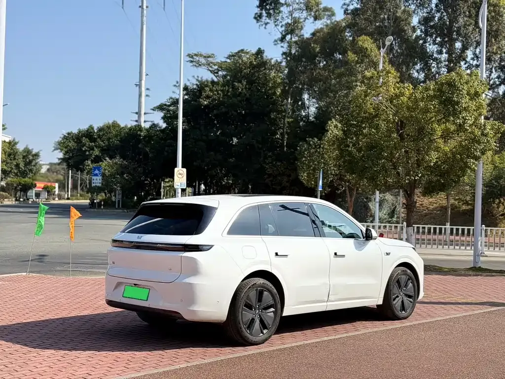 Li Auto L6 2024 из CN, фото 8