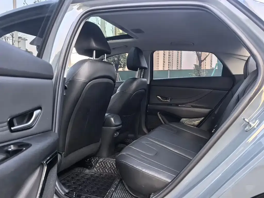 Hyundai Elantra 2021 из CN, фото 7