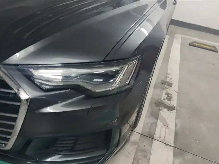 Audi A6L 2021 из CN, фото 2