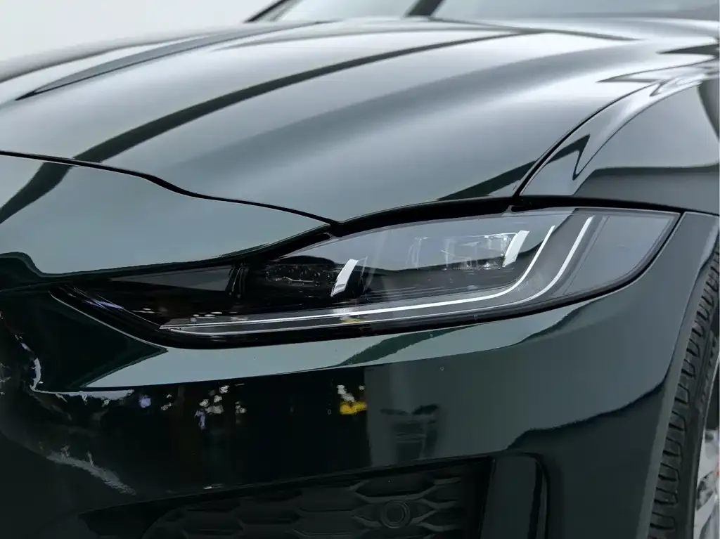 Jaguar XEL 2023 из CN, фото 4