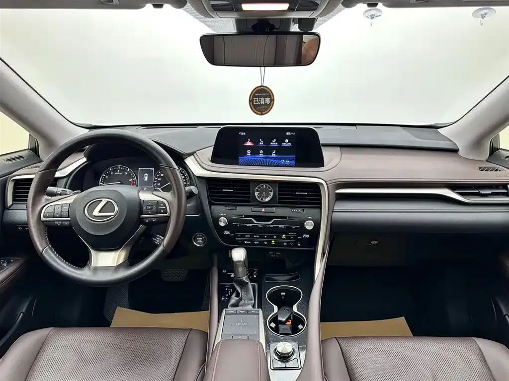 Lexus RX — фото 5