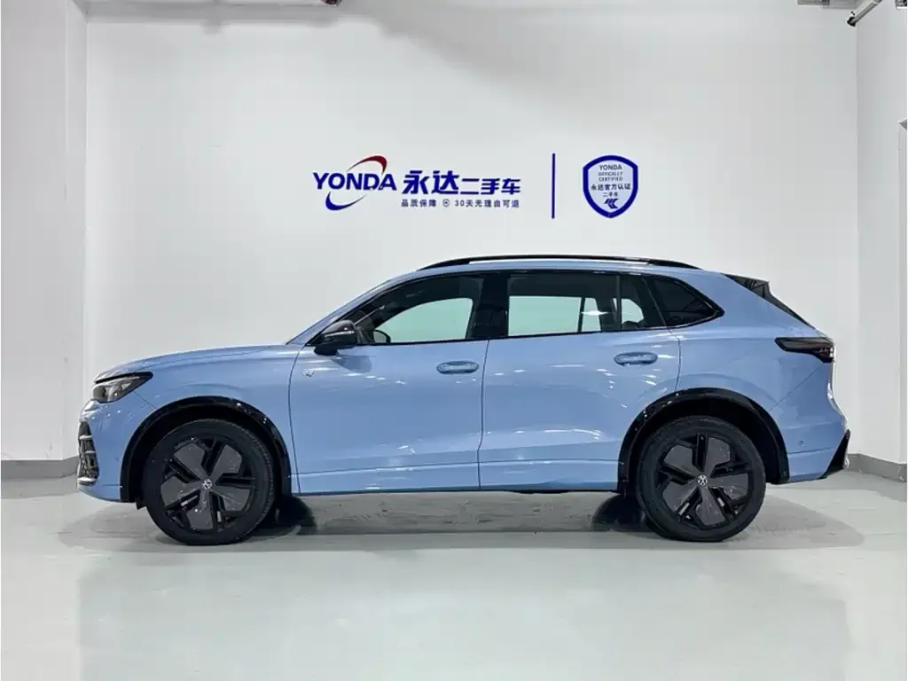 Volkswagen Tiguan L 2024 из CN, фото 4