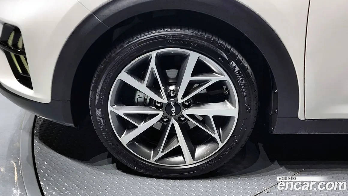 Kia Niro 2022 из KR, фото 2